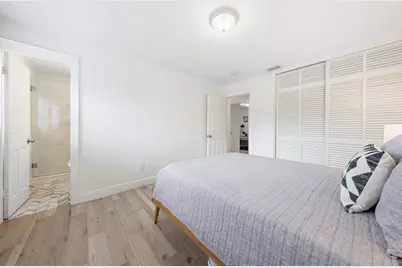 558 Ivy Avenue, Palm Beach Gardens, FL 33410 - Photo 11