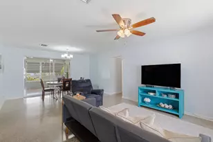 528 N A St, Lake Worth Beach, FL 33460 - Photo 5