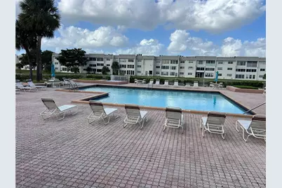 8135 Sunrise Lakes Boulevard #307, Sunrise, FL 33322 - Photo 13