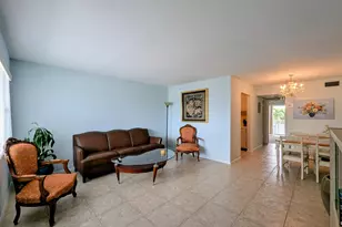 131 Doolen Ct, North Palm Beach, FL 33408 - Photo 3