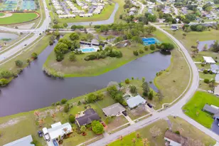 402 SW Ruffner Ct, Port Saint Lucie, FL 34953 - Photo 29