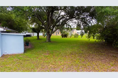 402 SW Ruffner Court, Port Saint Lucie, FL 34953 - Photo 15