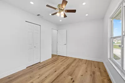 2042 SE Oxmoor Terrace, Port Saint Lucie, FL 34952 - Photo 13