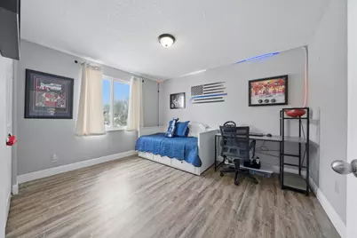 13366 NW 16th Street, Pembroke Pines, FL 33028 - Photo 27