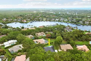 18457 SE Heritage Oaks Ln, Jupiter, FL 33469 - Photo 9