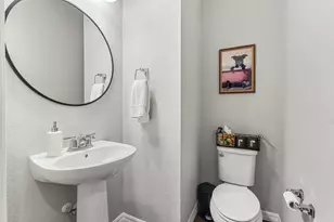 2350 Post St, Palm Springs, FL 33406 - Photo 25