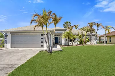 1049 SW Alcantarra Boulevard, Port Saint Lucie, FL 34953 - Photo 1