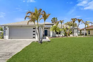 1049 SW Alcantarra Blvd, Port Saint Lucie, FL 34953 - Photo 1