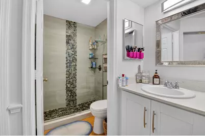 10 VÃ­a De Casas Sur #101, Boynton Beach, FL 33426 - Photo 19