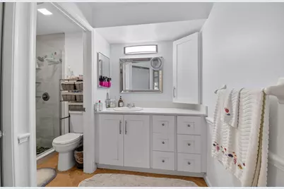 10 VÃ­a De Casas Sur #101, Boynton Beach, FL 33426 - Photo 19