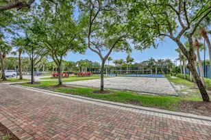 9022 Dupont Pl, Wellington, FL 33414 - Photo 5