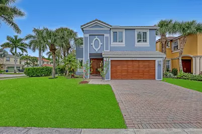 9022 Dupont Place, Wellington, FL 33414 - Photo 3