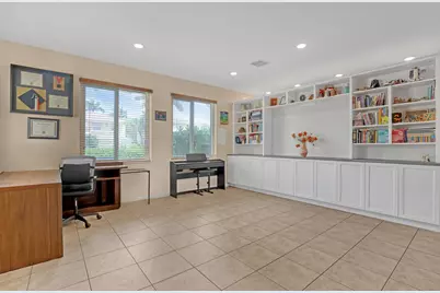 9022 Dupont Place, Wellington, FL 33414 - Photo 11