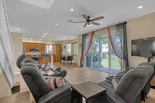 9022 Dupont Pl, Wellington, FL 33414 - Photo 17