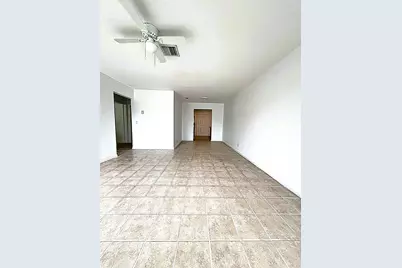 1100 Summer Street #7, Palm Springs, FL 33461 - Photo 3