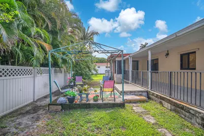 11490 W Biscayne Canal Road, Miami, FL 33161 - Photo 45