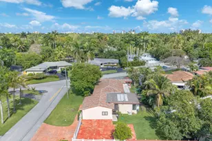 11490 W Biscayne Canal Rd, Miami, FL 33161 - Photo 35