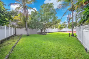 11490 W Biscayne Canal Rd, Miami, FL 33161 - Photo 51