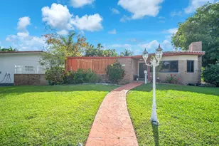 11490 W Biscayne Canal Rd, Miami, FL 33161 - Photo 37