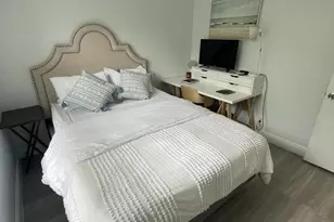 7101 Golf Colony Ct, Lake Worth, FL 33467 - Photo 11