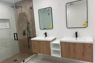 10702 NW 1st Ct, Plantation, FL 33324 - Photo 19