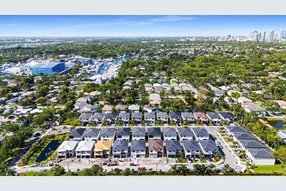 1429 SW 23rd Court, Fort Lauderdale, FL 33315 - Photo 23
