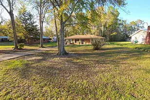 503 Martin Luther King Junior Ave, Bonifay, FL 32425 - Photo 3