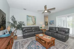 2263 NE Marlberry Ln, Jensen Beach, FL 34957 - Photo 13