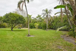 2263 NE Marlberry Ln, Jensen Beach, FL 34957 - Photo 49