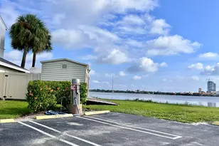 706 Executive Center Dr, West Palm Beach, FL 33401 - Photo 23