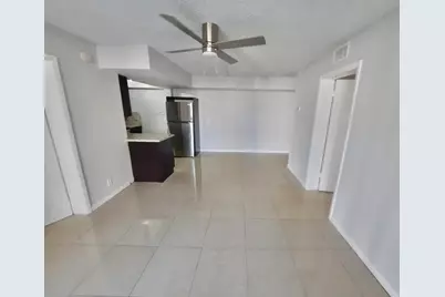706 Executive Center Drive #28, West Palm Beach, FL 33401 - Photo 5