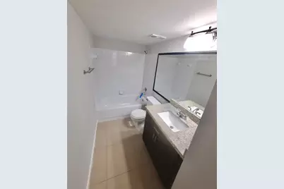 706 Executive Center Drive #28, West Palm Beach, FL 33401 - Photo 13