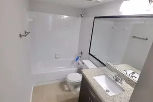 706 Executive Center Dr, West Palm Beach, FL 33401 - Photo 13