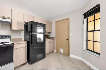 9665 NW 76th Court, Tamarac, FL 33321 - Photo 5