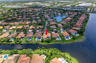 12307 NW 49th St, Coral Springs, FL 33076 - Photo 3
