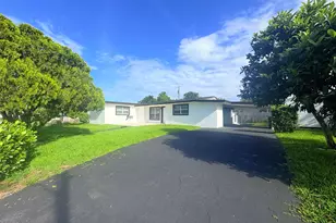 1319 Crest Dr, Lake Worth, FL 33461 - Photo 5