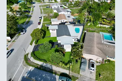 1319 Crest Drive, Lake Worth, FL 33461 - Photo 17