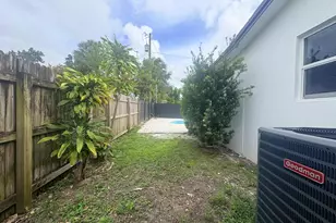 1319 Crest Dr, Lake Worth, FL 33461 - Photo 53