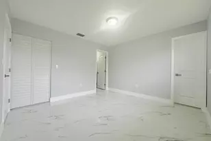 1319 Crest Dr, Lake Worth, FL 33461 - Photo 21