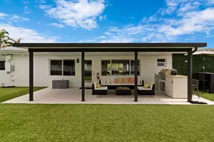 2862 NE 35th Ct, Lighthouse Point, FL 33064 - Photo 31