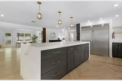 2862 NE 35th Court, Lighthouse Point, FL 33064 - Photo 9