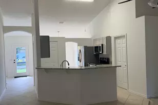 1357 SE Bayharbor St, Port Saint Lucie, FL 34983 - Photo 7