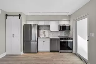 624 Southwind Cir, North Palm Beach, FL 33408 - Photo 3