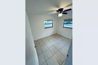 297 NW 1st Avenue, Deerfield Beach, FL 33441 - Photo 9