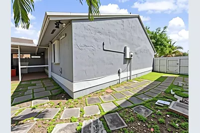 10151 NW 3rd Street, Pembroke Pines, FL 33026 - Photo 29