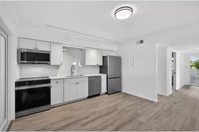 624 Southwind Circle #4, North Palm Beach, FL 33408 - Photo 3