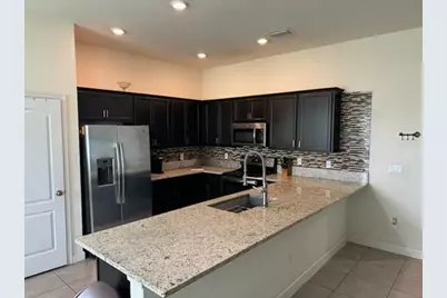 7401 NW Farnsworth Circle NW, Port Saint Lucie, FL 34987 - Photo 7