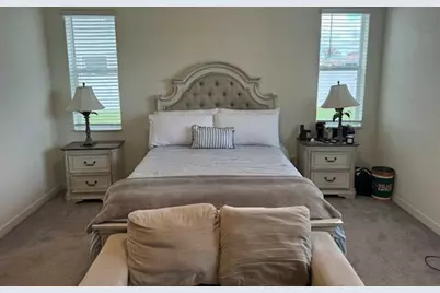 7401 NW Farnsworth Circle NW, Port Saint Lucie, FL 34987 - Photo 11