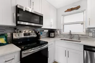 1501 SE 15th Ct, Deerfield Beach, FL 33441 - Photo 9