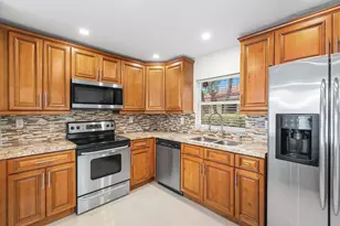 19635 Back 9 Dr, Boca Raton, FL 33498 - Photo 5